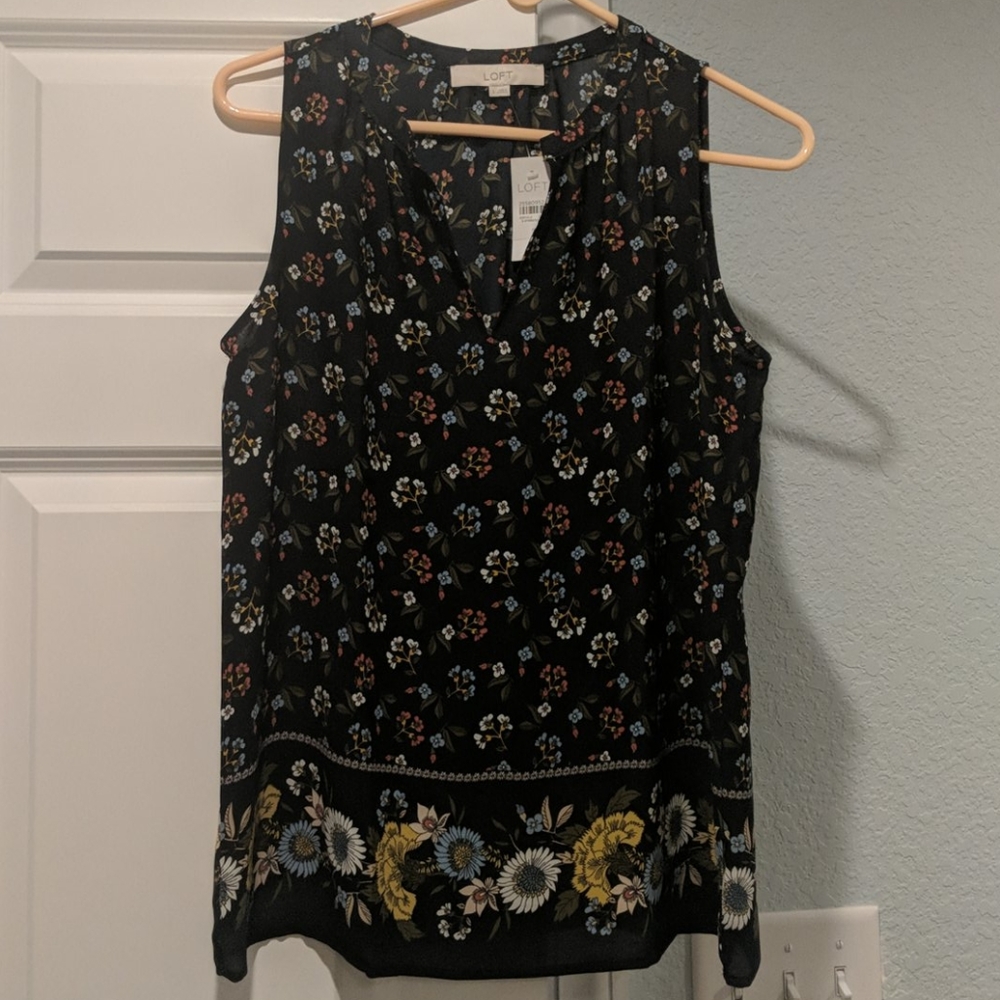 NWT Loft flowered blouse